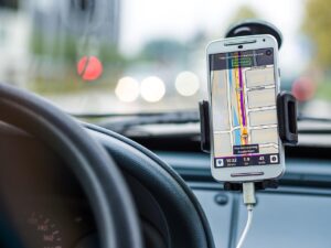 秋旅行で楽しむ国内週末ドライブのおすすめスポットは？