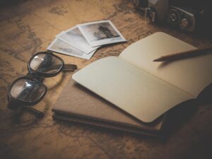 秋旅行で訪れるべき国内のレトロな街並みはどこ？